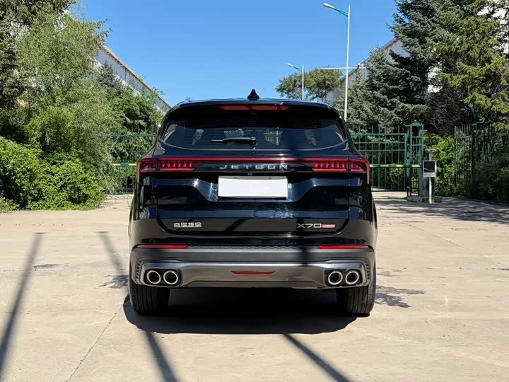 Jetour X70 Plus, 2023 — фото 6 из 9