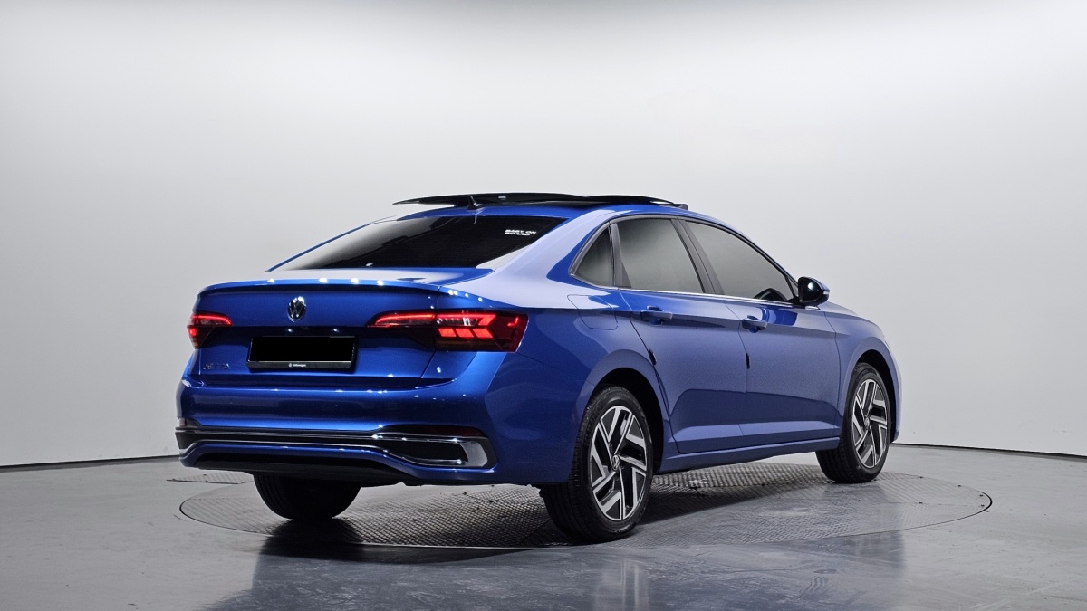 Volkswagen Jetta, 2022 — фото 2 из 12