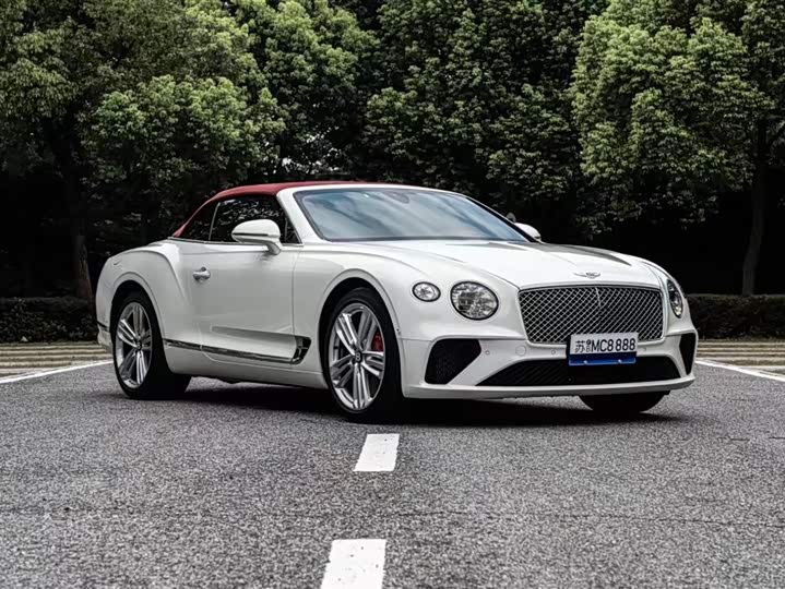 Bentley Continental GT, 2023 — фото 3 из 7