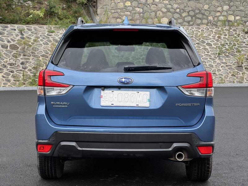 Subaru Forester, 2022 — фото 5 из 10