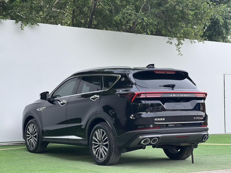Jetour X70 Plus, 2023 — фото 4 из 9