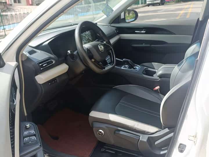 Dongfeng Aeolus E70, 2022 — фото 7 из 9