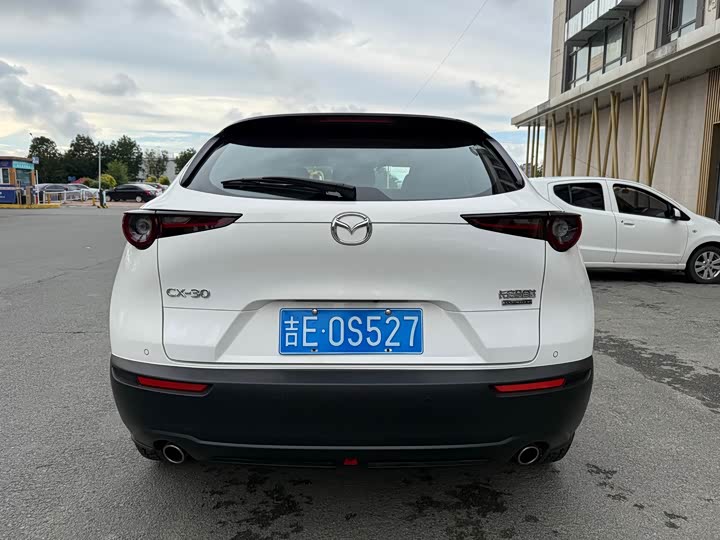 Mazda CX-30, 2022 — фото 5 из 9