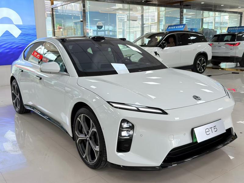 Nio ET5, 2025 — фото 3 из 10