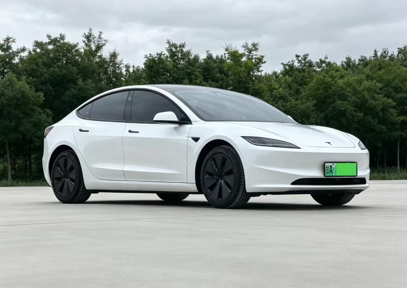 Tesla Model 3, 2026 — фото 3 из 10