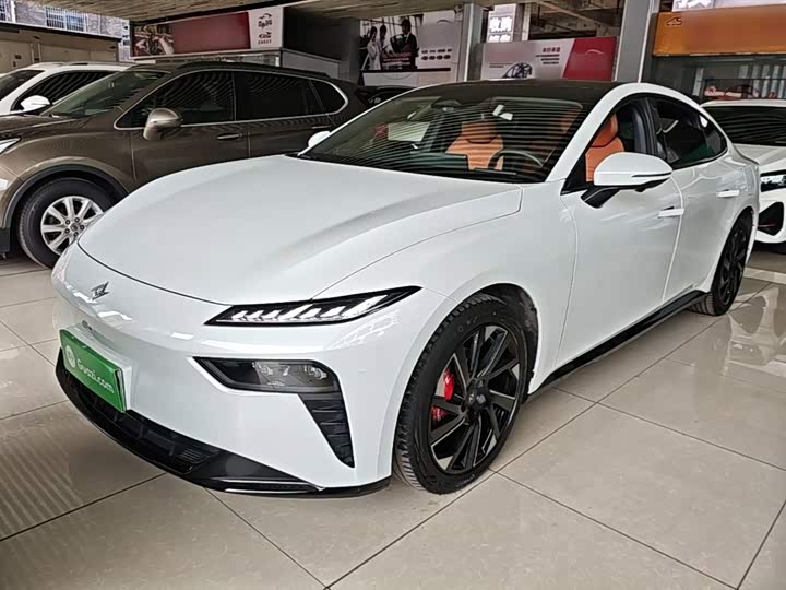 Dongfeng Yipai eπ 007, 2024 — купить в Тамбове под ключ
