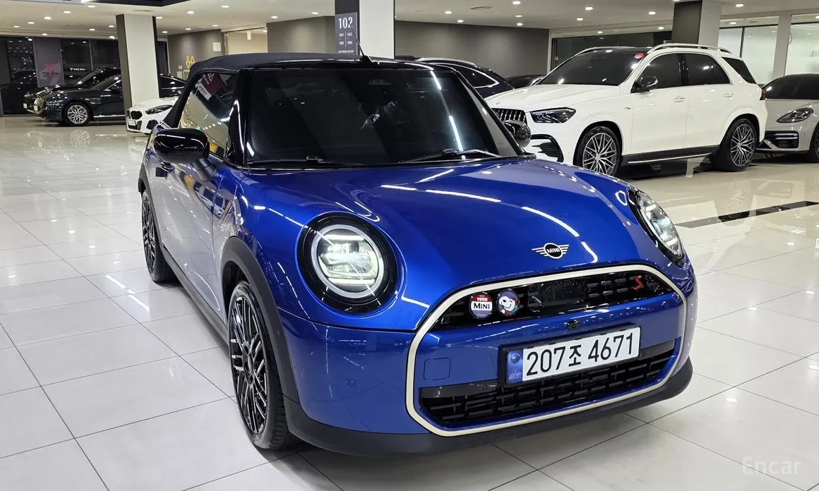 Mini Cooper Convertible, 2025 — фото 5 из 12