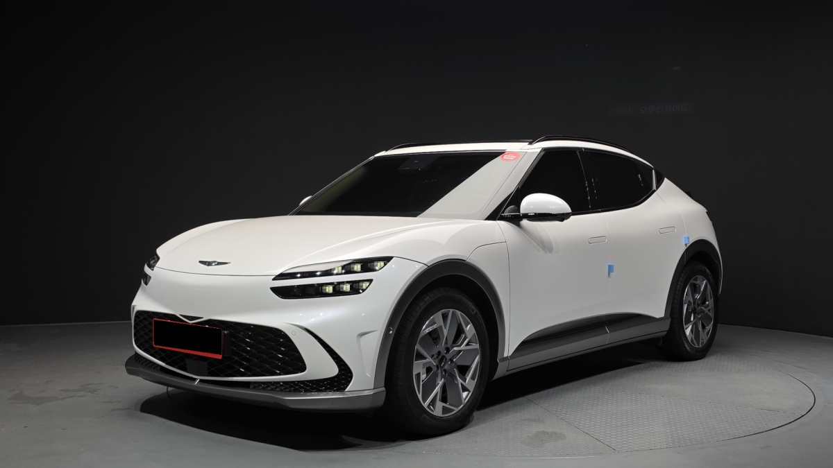 Genesis GV60, 2023 — купить в Перми под ключ