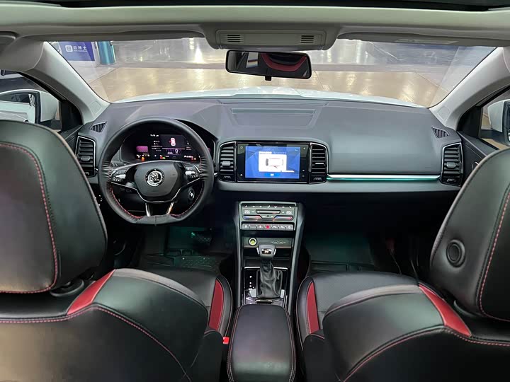 Skoda Karoq, 2021 — фото 8 из 9