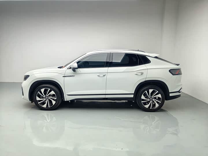 Volkswagen Tayron X, 2025 — фото 6 из 9