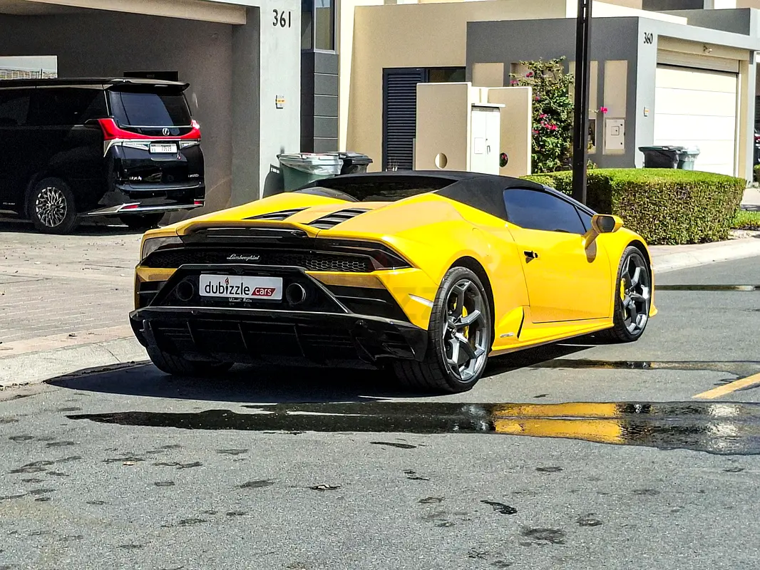 Lamborghini Huracan, 2023 — фото 6 из 10