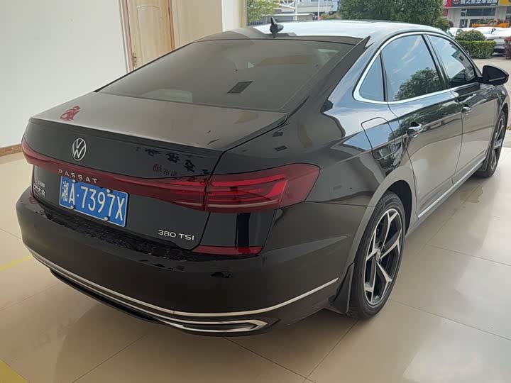 Volkswagen Passat, 2025 — фото 4 из 9
