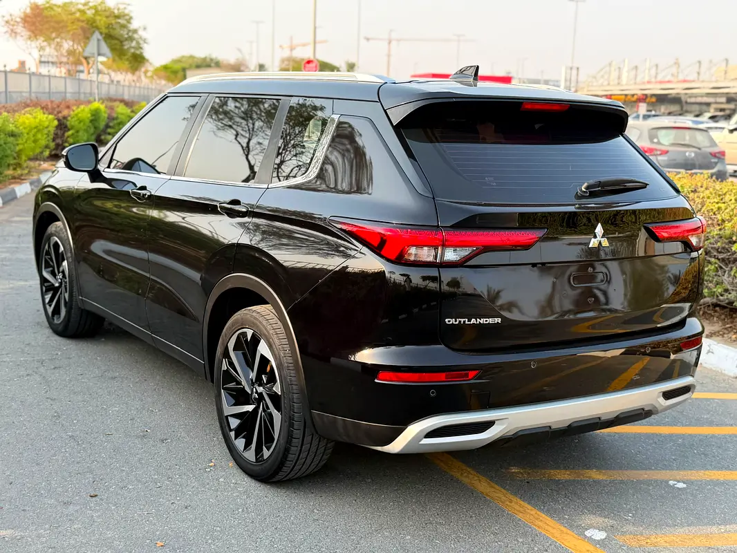 Mitsubishi Outlander, 2025 — фото 4 из 10