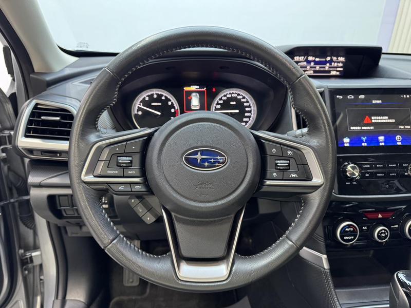 Subaru Forester, 2021 — фото 9 из 12