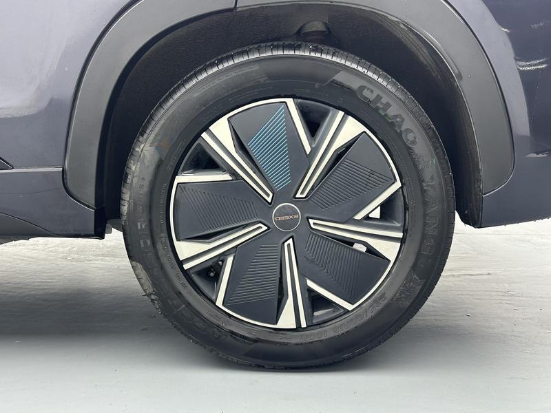 Exeed LX C-DM Hybrid, 2025 — фото 11 из 12