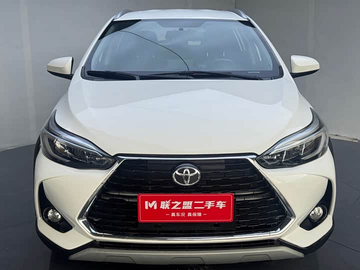Toyota Yaris L Hatchback, 2022 — фото 2 из 9