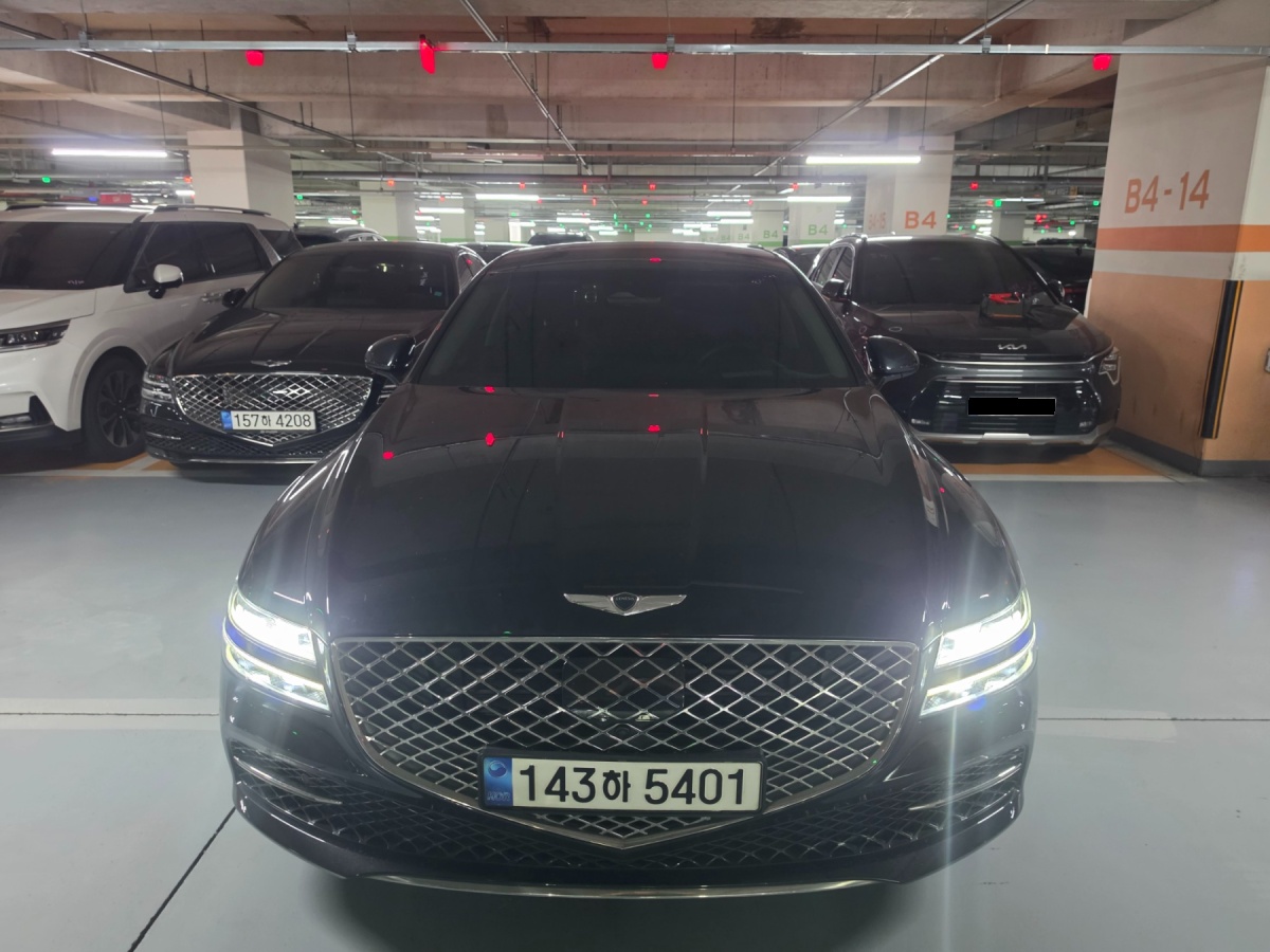 Genesis G80, 2022 — купить в Москве под ключ