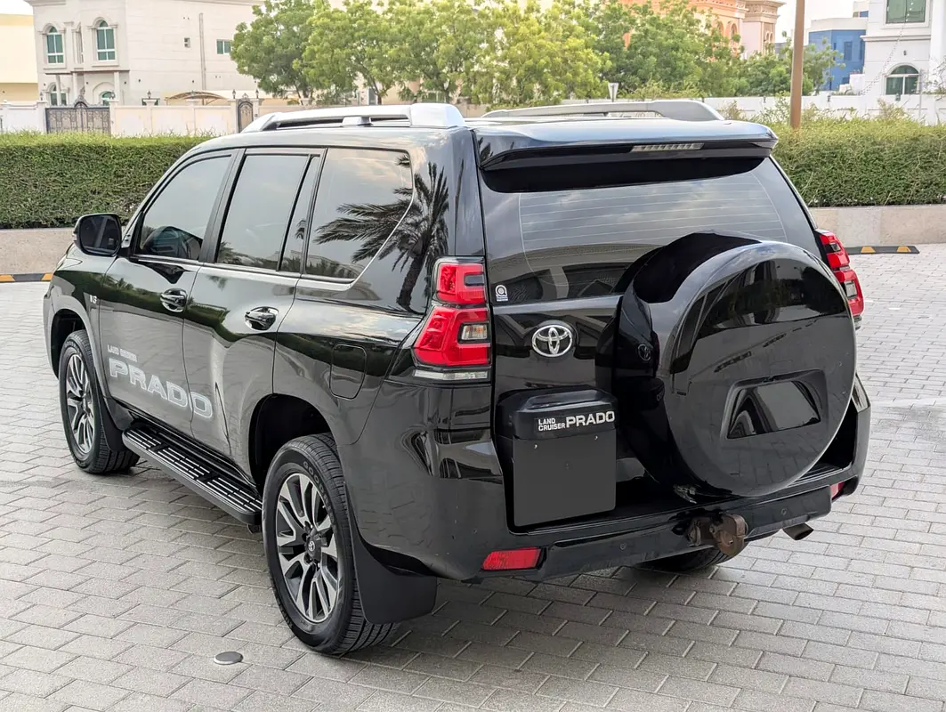Toyota Prado, 2022 — фото 6 из 10