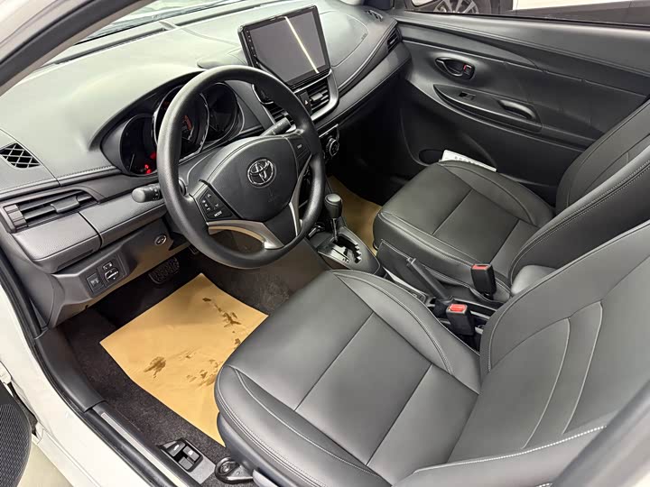 Toyota Yaris L, 2022 — фото 9 из 9