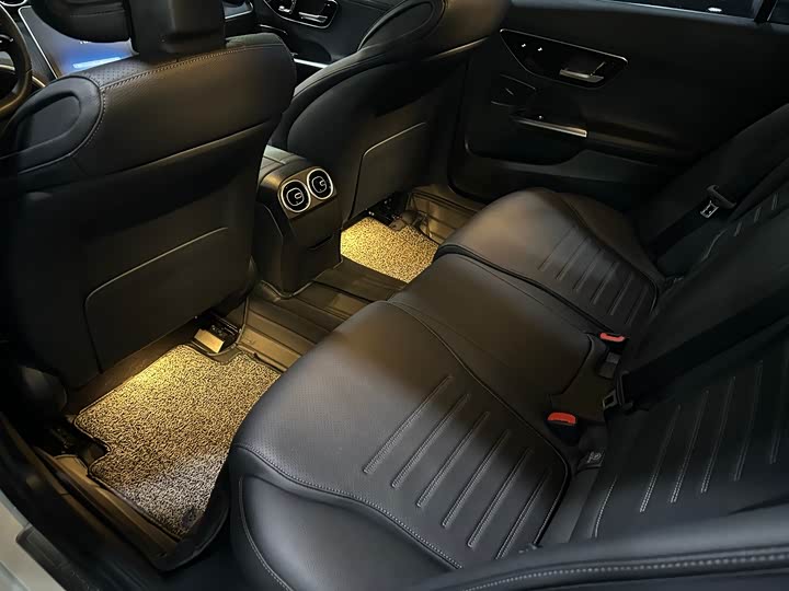 Mercedes-Benz C-Class, 2022 — фото 9 из 9