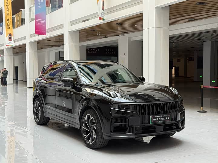 Lynk & Co 09 EM-P Hybrid, 2022 — фото 3 из 9