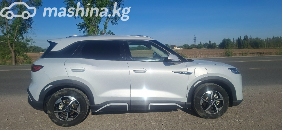 BYD Yuan UP, 2024 — фото 3 из 12