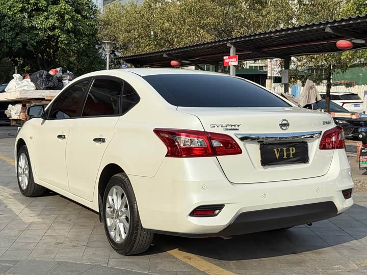 Nissan Sylphy, 2023 — фото 9 из 9