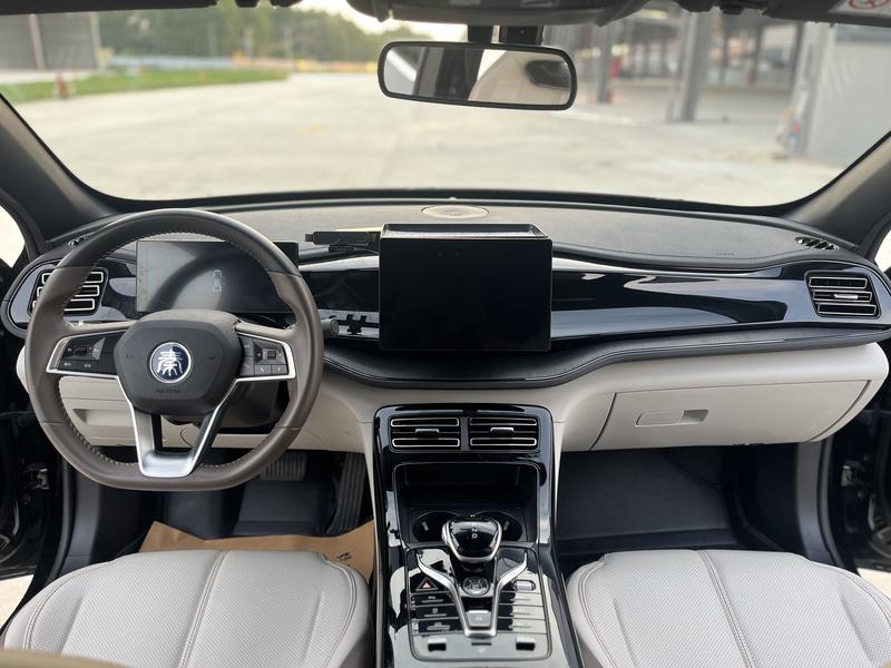BYD Qin Plus, 2023 — фото 9 из 12