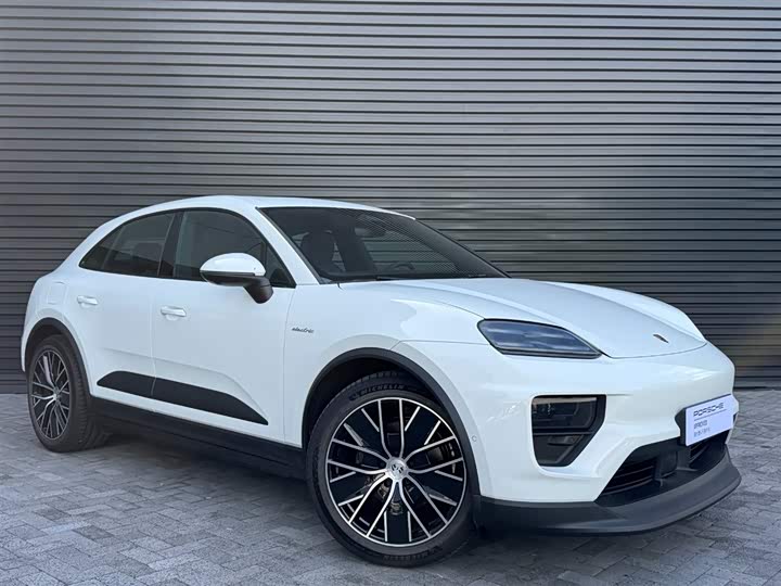 Porsche Macan EV, 2025 — фото 3 из 9