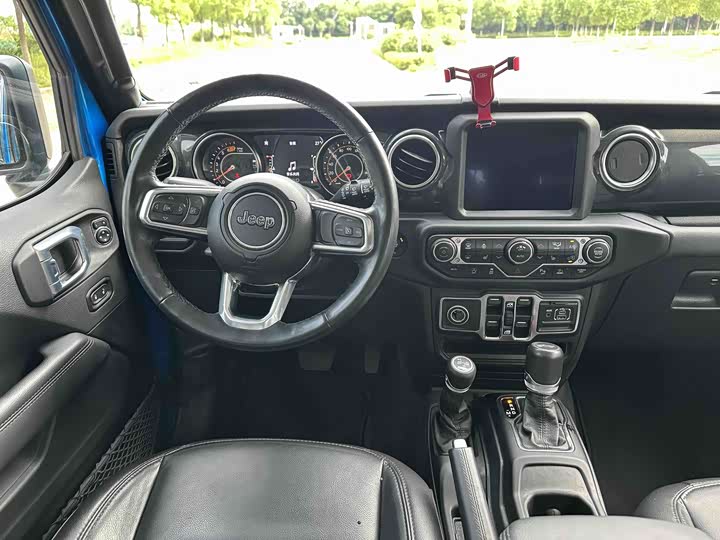Jeep Wrangler, 2021 — фото 9 из 9