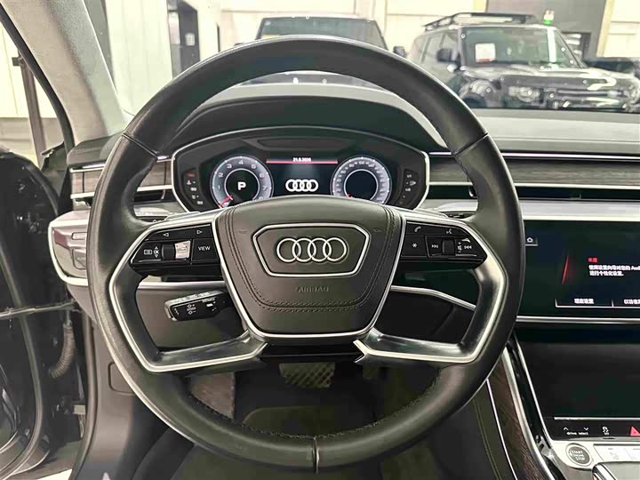 Audi A8, 2023 — фото 7 из 9