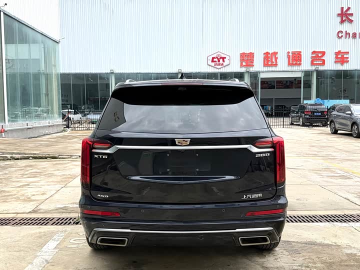 Cadillac XT6, 2023 — фото 8 из 9