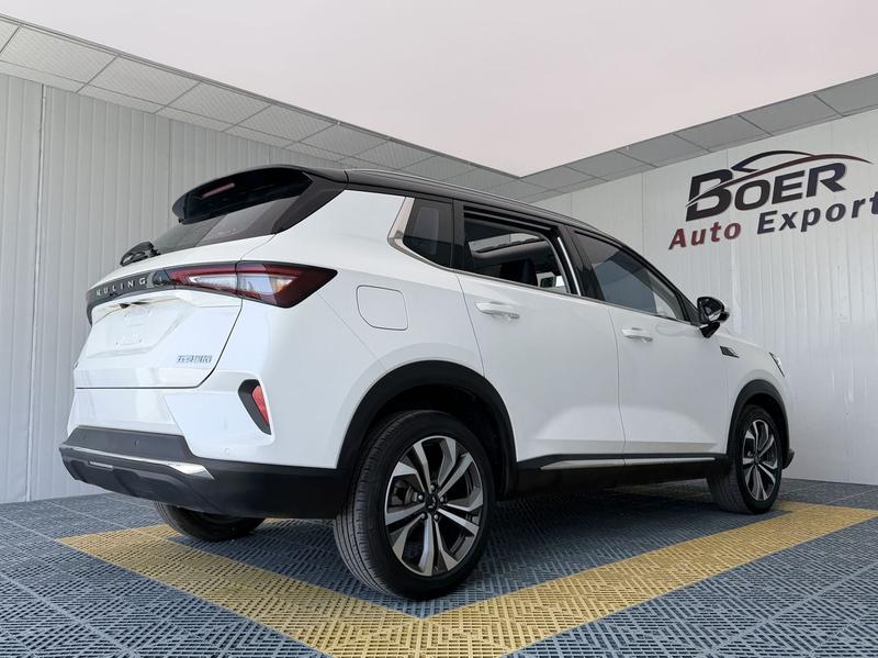 Wuling Asta, 2023 — фото 6 из 12