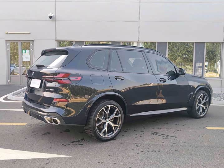 BMW X5, 2025 — фото 5 из 9