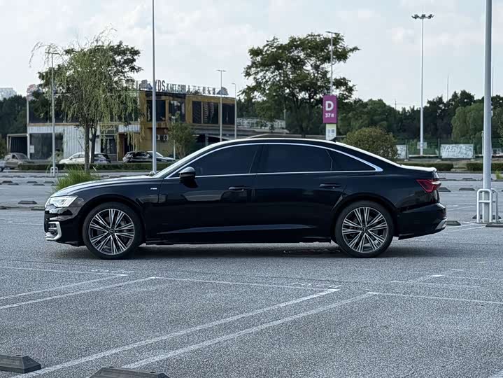 Audi A6L, 2024 — фото 4 из 9