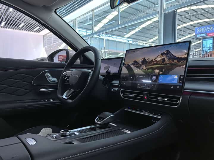 Chery Arrizo 8 Pro, 2025 — фото 2 из 7