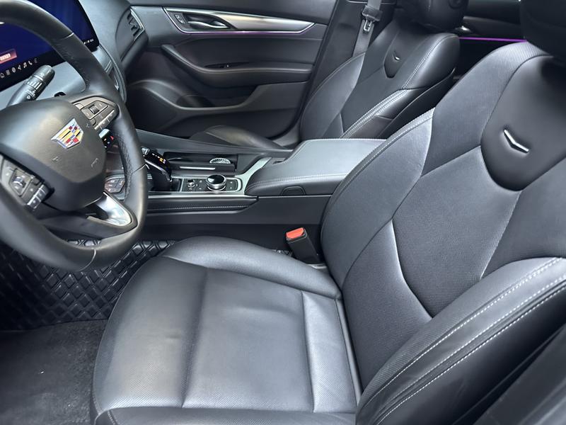 Cadillac CT5, 2023 — фото 8 из 12