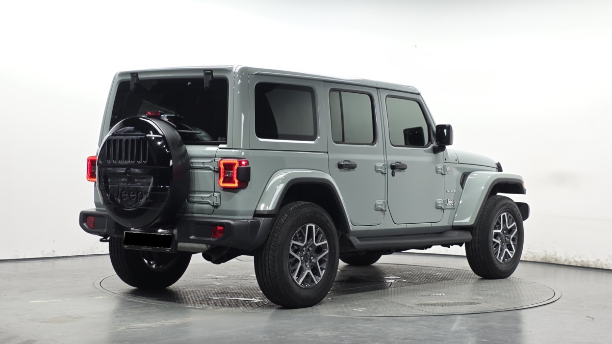 Jeep Wrangler, 2023 — фото 2 из 12