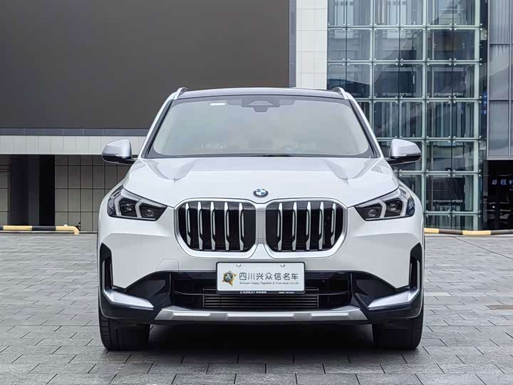 BMW X1, 2024 — фото 3 из 9