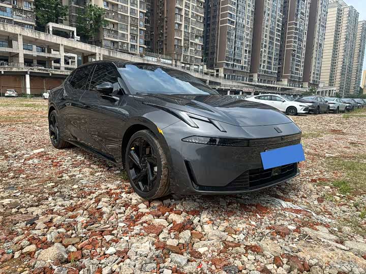 Lynk & Co 07 EM-P Hybrid, 2024 — фото 3 из 9