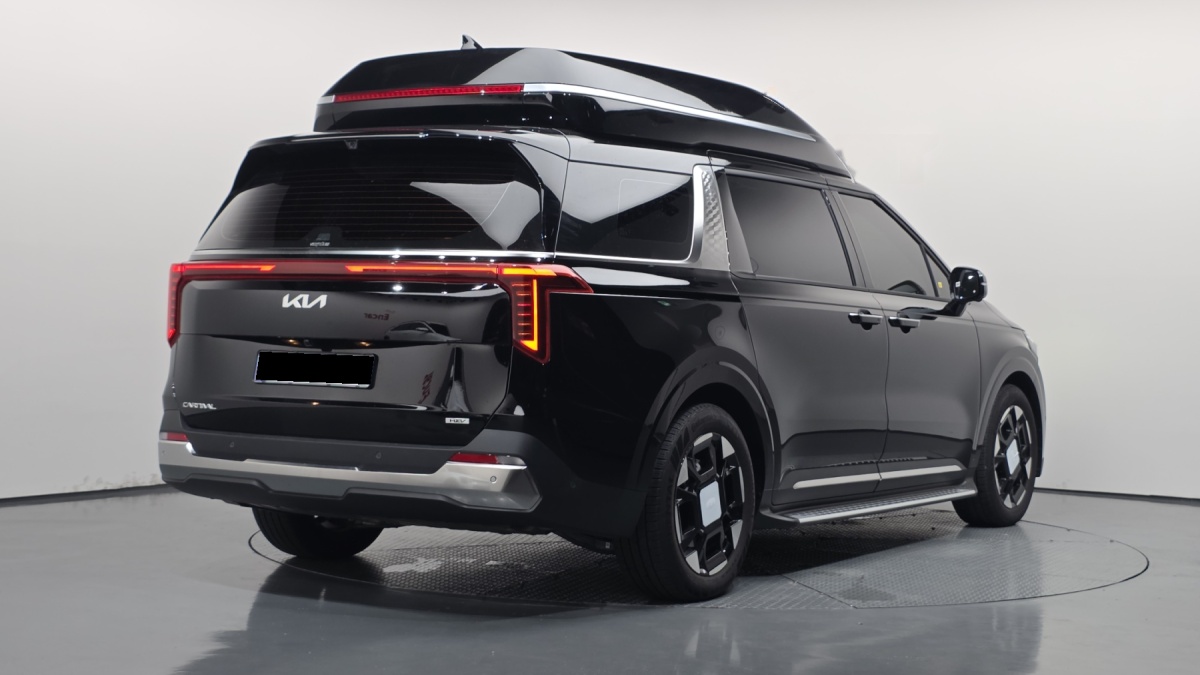 Kia Carnival, 2026 — фото 2 из 12