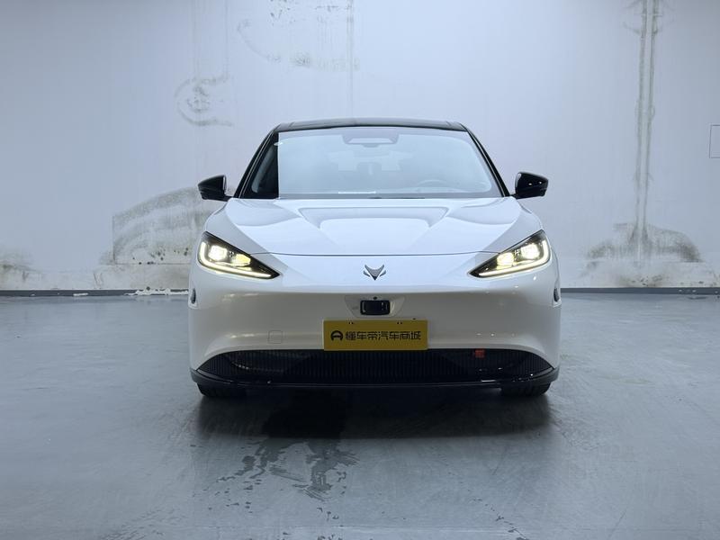 BAIC Arcfox Alpha S, 2023 — фото 2 из 12
