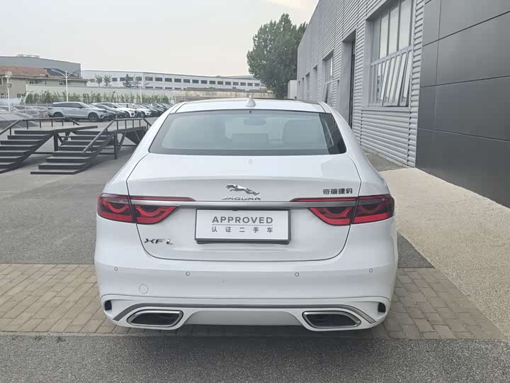 Jaguar XF L, 2025 — фото 9 из 9