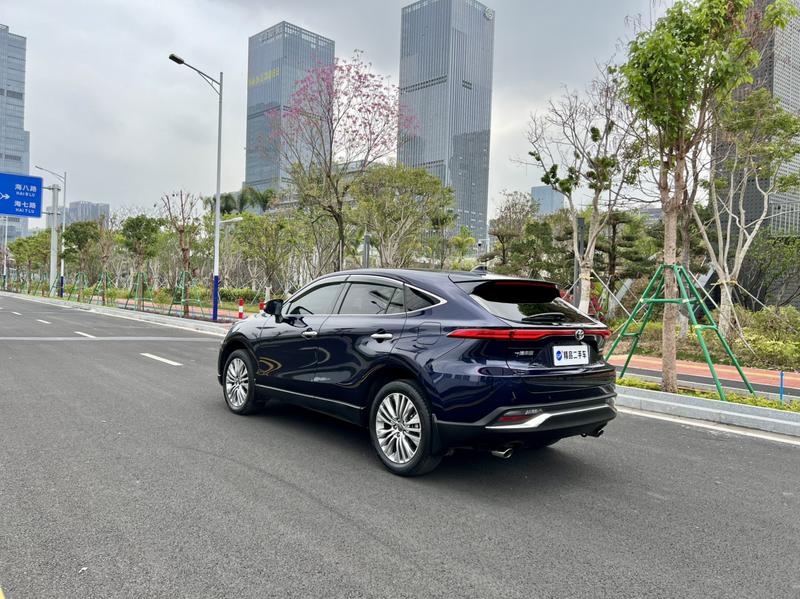 Toyota Harrier, 2022 — фото 5 из 12
