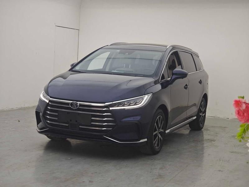 BYD Song Max Hybrid, 2022 — купить в Самаре под ключ