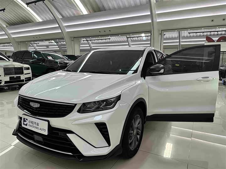 Geely Coolray, 2025 — фото 4 из 9