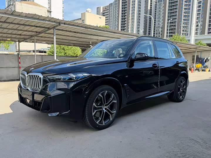 BMW X5, 2026 — купить в Туле под ключ