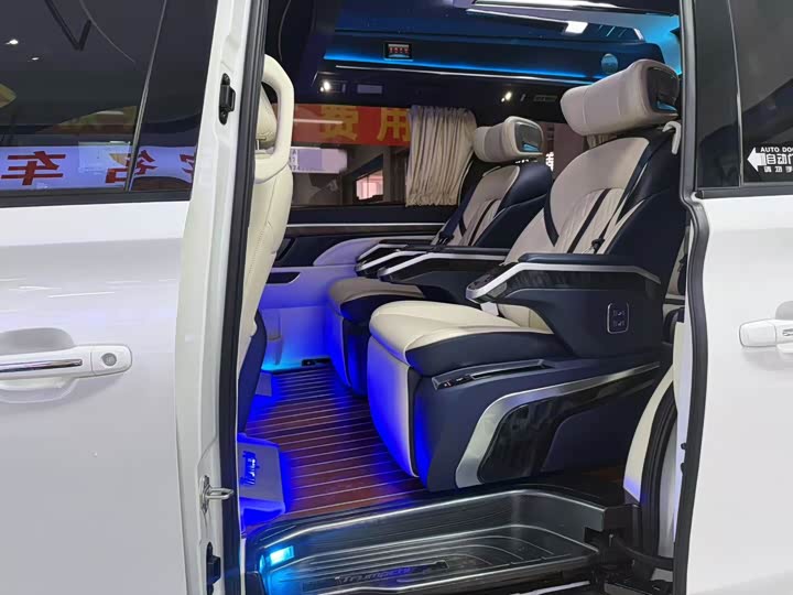 GAC Trumpchi M8, 2023 — фото 8 из 9