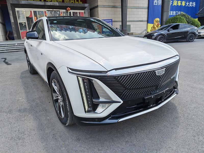 Cadillac Lyriq, 2023 — фото 3 из 12