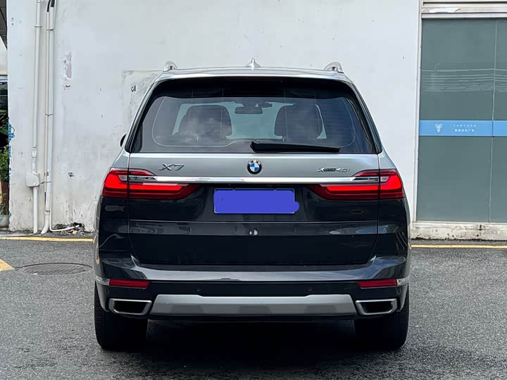 BMW X7, 2023 — фото 8 из 9